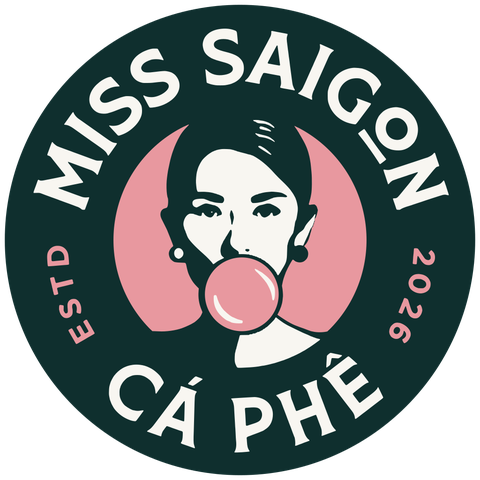 Badge version 1 with capital CÁ PHÊ